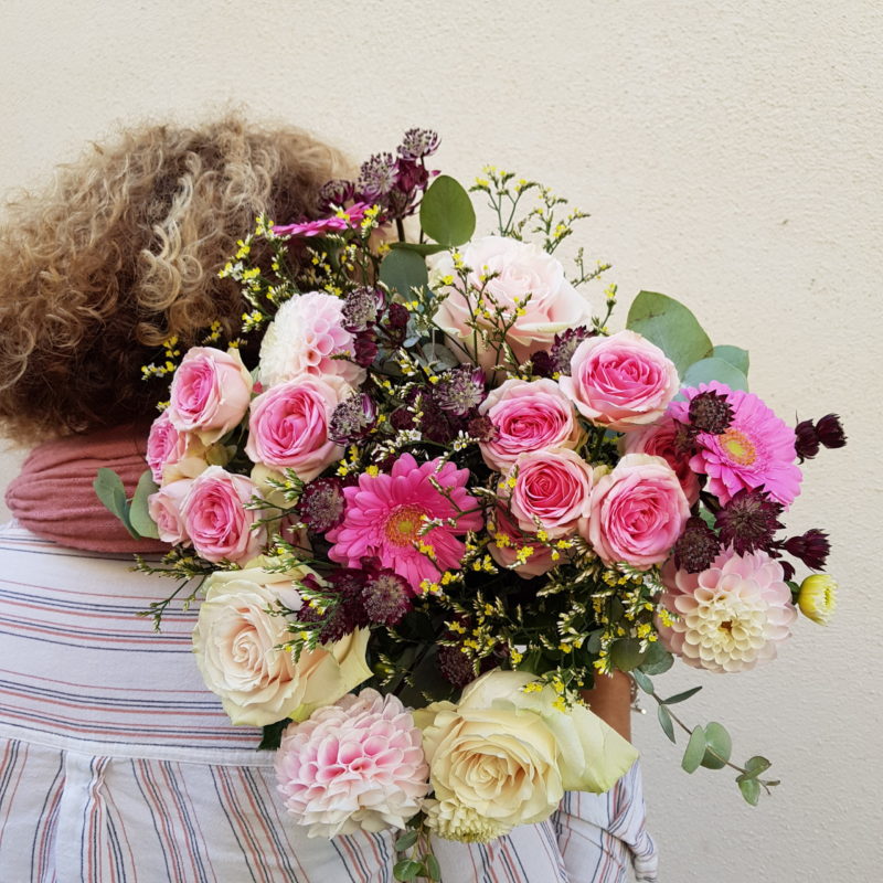 bouquet bonheur au-paradis-des-fleurs-fleuriste-neuville-sur-saone-mariage