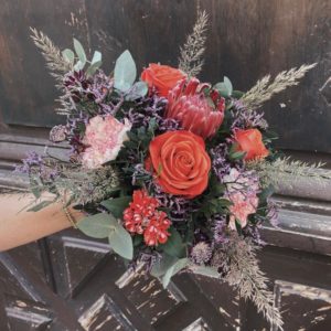 bouquet rond cours d'art floral fleuriste lyon neuville sur saone
